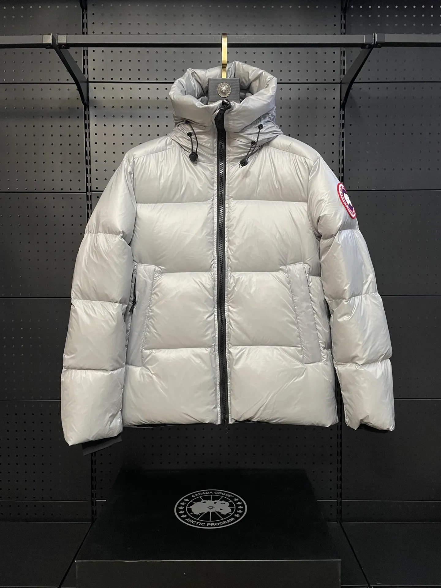 Gray 𝘾𝘼𝙉𝘼𝘿𝘼 𝙂𝙊𝙊𝙎𝙀/ 2023 New Arrival Crofton 95 ‼ ， ‼ Crofton ，2023 New Arrival ， 4 ， Feather-Light ， Lightweight， ！ ‼ Canada Goose ， ins 、 、 。 Canada Goose， ， ， ！ 80% ， ， ！ ， ， ！ Same Style Sizes: S-XXL